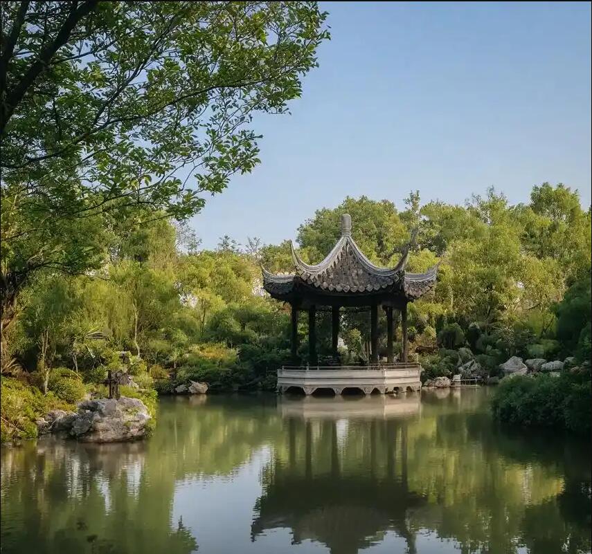 漳浦县梦松餐饮有限公司